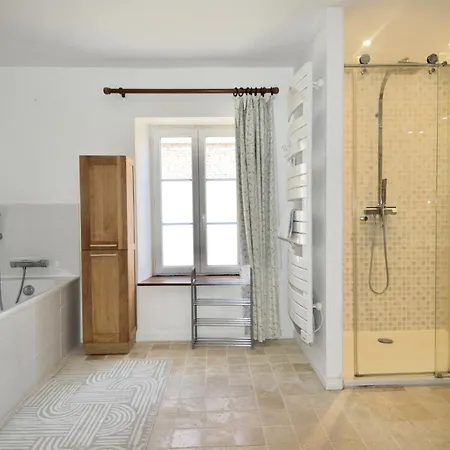 Le Couvent, Grande Maison En Pierre Avec Jardin