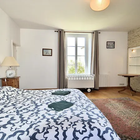Le Couvent, Grande Maison En Pierre Avec Jardin *