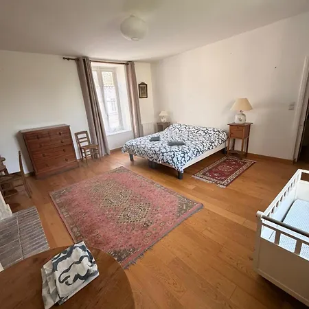Le Couvent, Grande Maison En Pierre Avec Jardin * Meuvaines